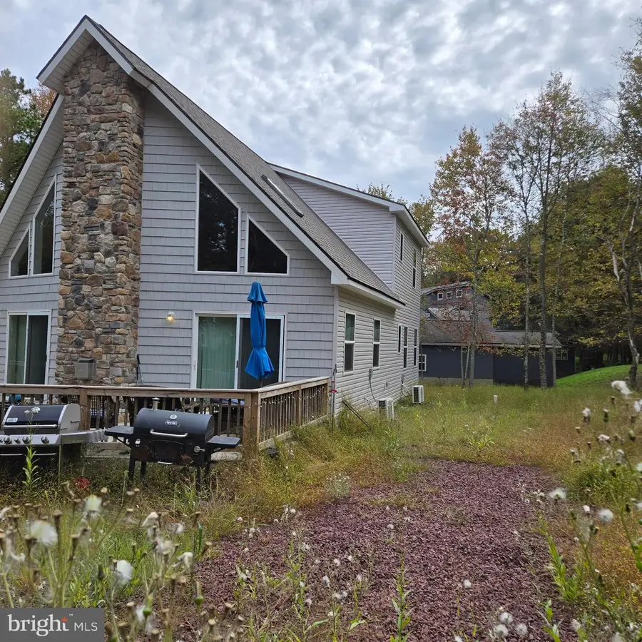 62 Johnson Ln, Albrightsville, PA 18210 - Image #2