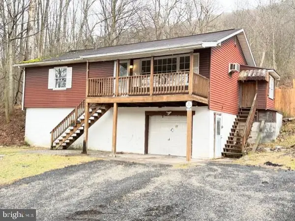 1165 E Catawissa St, NESQUEHONING, PA 18240