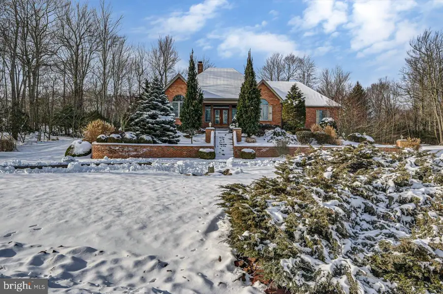 235 Wolf Hollow Rd, Lake Harmony, PA 18624 - #2