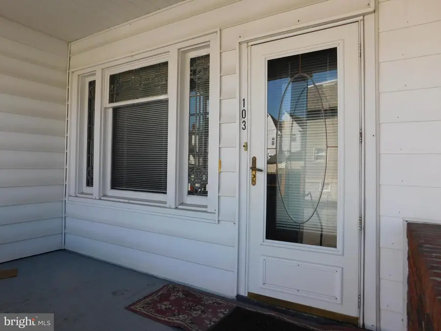 103 E Amidon St, Summit Hill, PA 18250 - #2