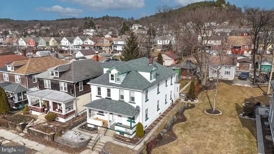 671 Franklin Ave, Palmerton, PA 18071 - #2