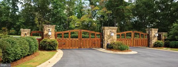 445 Mountainwoods Dr, LAKE HARMONY, PA 18624