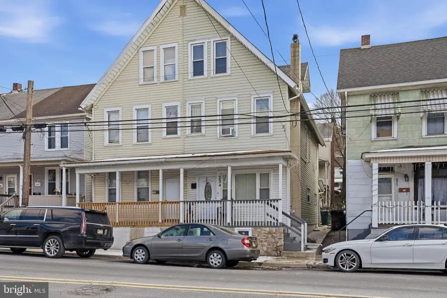234 E Patterson St, Lansford, PA 18232 - #2