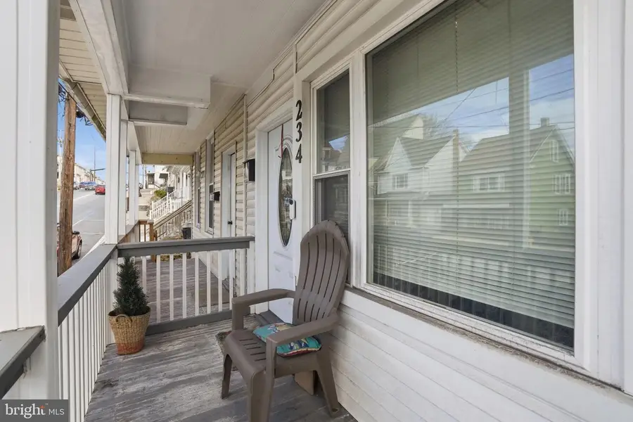 234 E Patterson St, Lansford, PA 18232 - #3