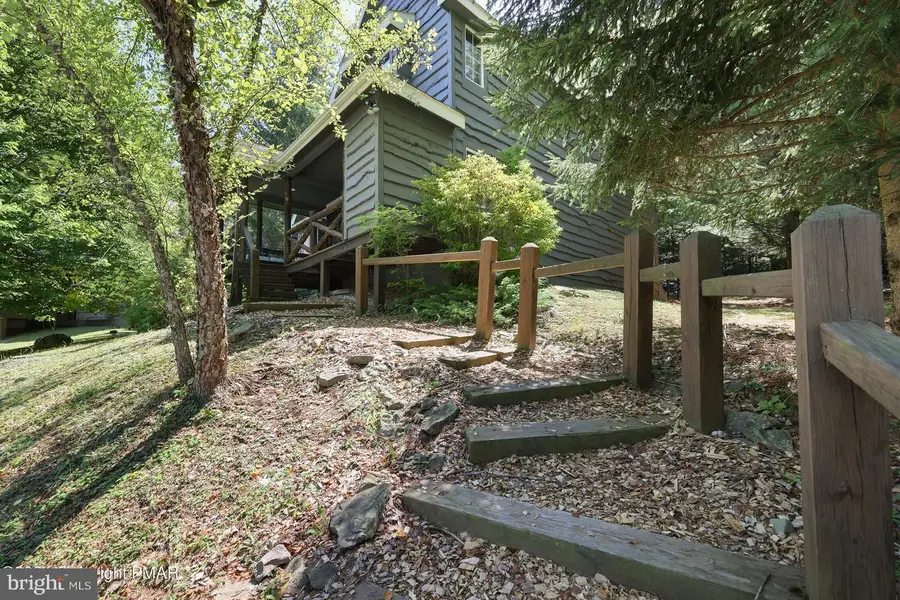 84 Short Hill Rd, Lake Harmony, PA 18624 - #3