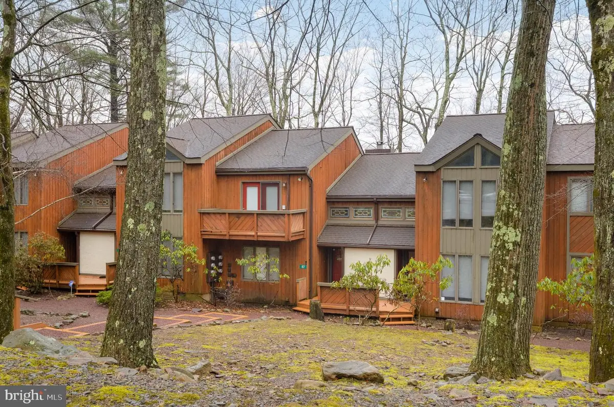 87 Warbler Ct, Lake Harmony, PA 18624 - #1