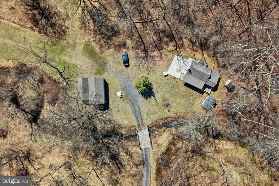 1850 Spruce Hollow Rd, Palmerton, PA 18071 - #3