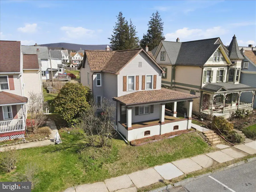 336 Mahoning St, Lehighton, PA 18235 - #3