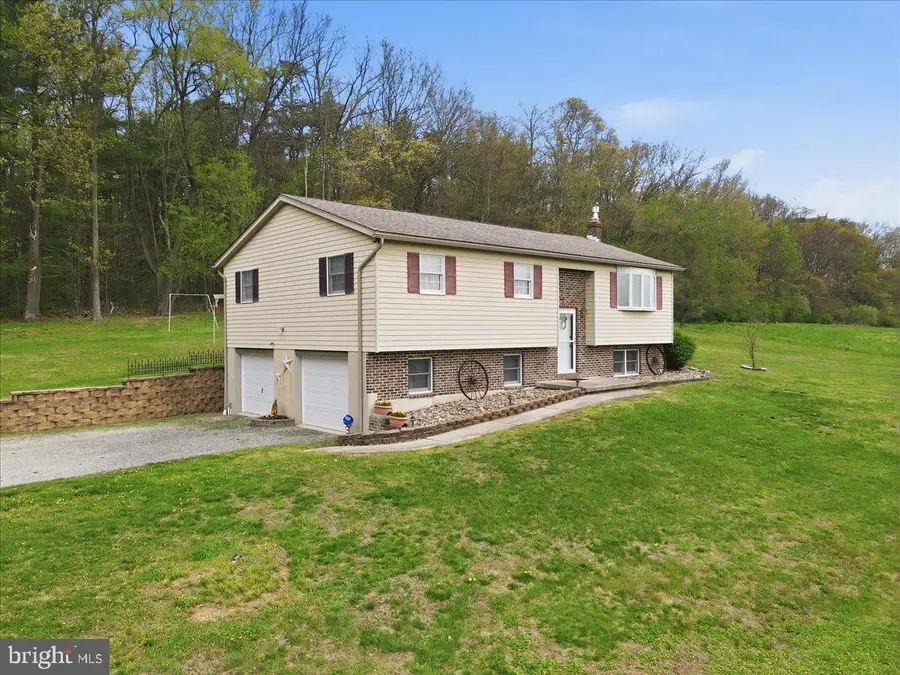 544 Fritz Dr, Lehighton, PA 18235 - #2