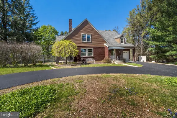 9915 Interchange Rd, LEHIGHTON, PA 18235