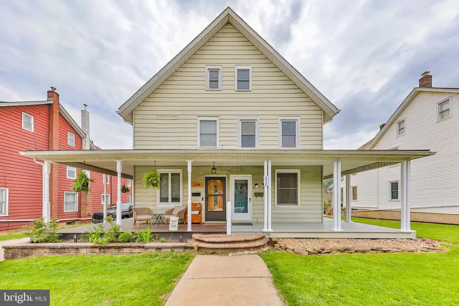 232 Columbia Ave, Palmerton, PA 18071 - #2