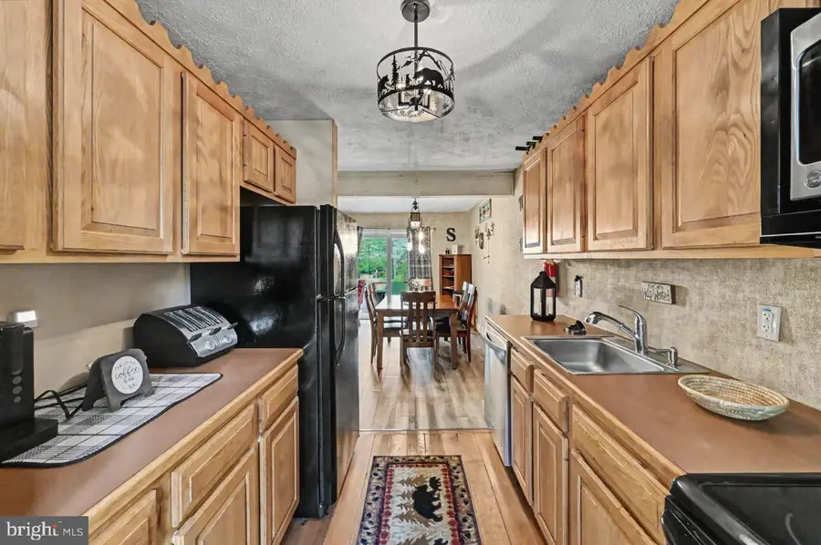 33 Elevator, Lake Harmony, PA 18624 - #3