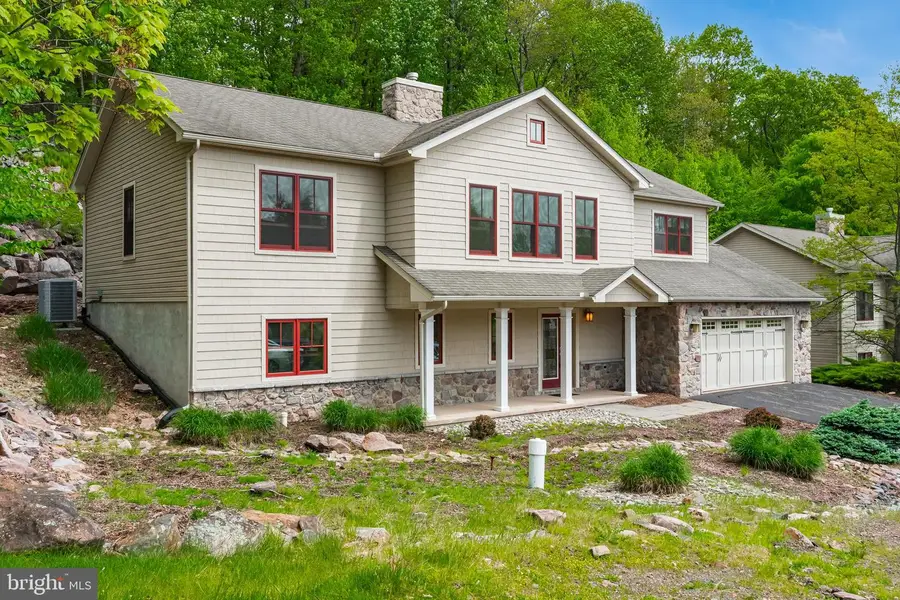 54 Bluestone Ct, Lake Harmony, PA 18624 - #3