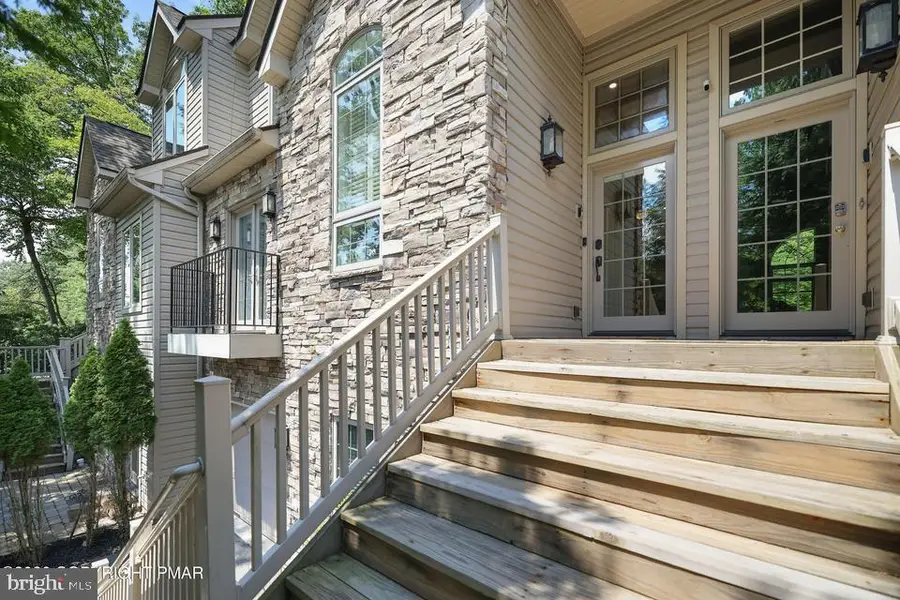 9 Wildbriar, Lake Harmony, PA 18624 - #2