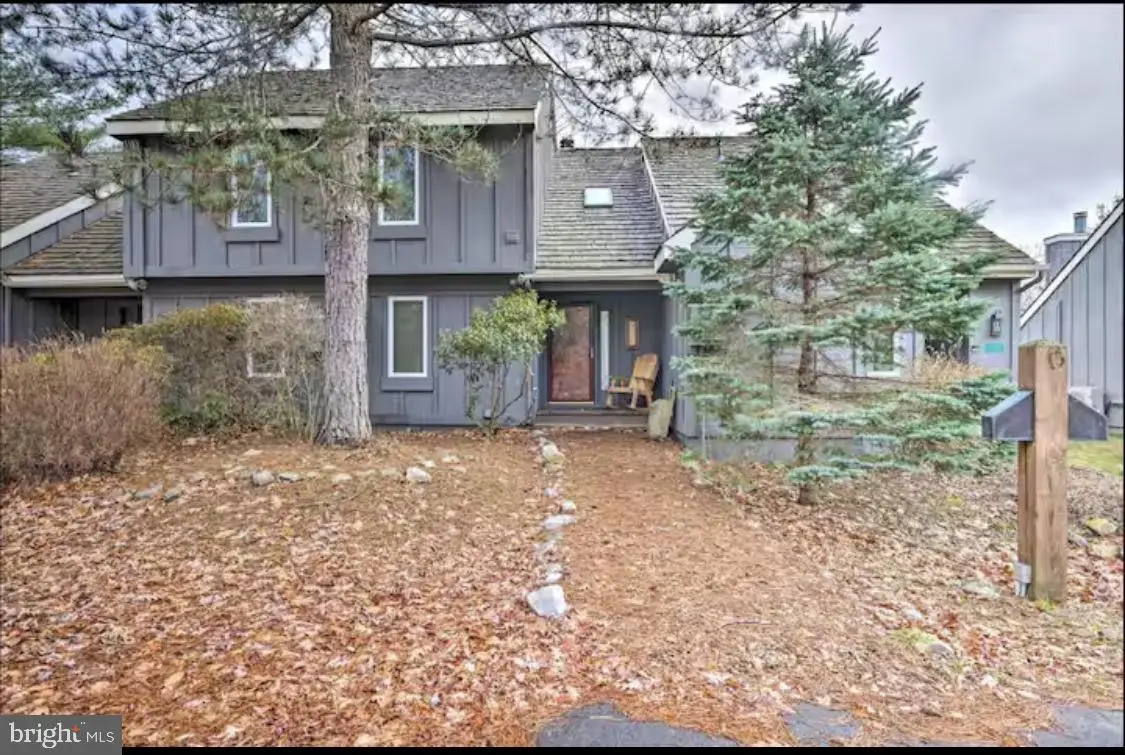 306 Snow Ridge Cir, Lake Harmony, PA 18624 - #1