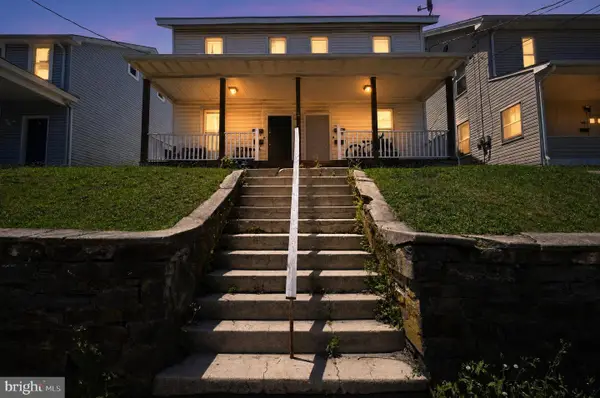274-276 S First St, LEHIGHTON, PA 18235