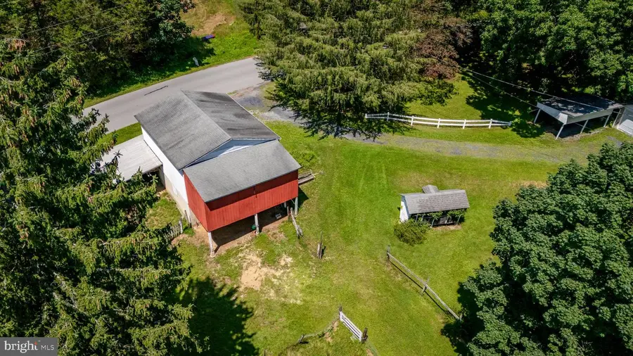 210 Snyders Rd, Palmerton, PA 18071 - #2