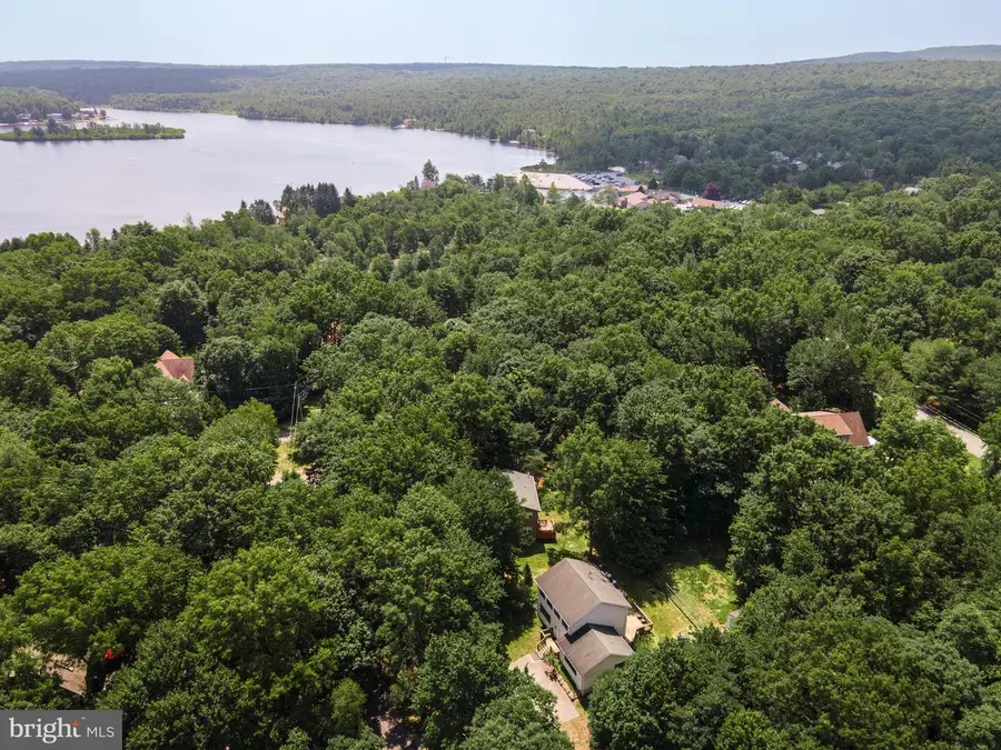 154 Bishop Cir, Albrightsville, PA 18210 - #2