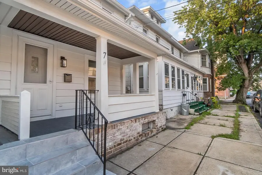 7 W Abbott St, Lansford, PA 18232 - #3