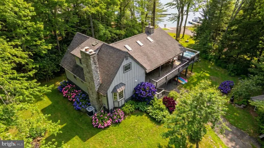 119 N Lake Dr, Lake Harmony, PA 18624 - #3