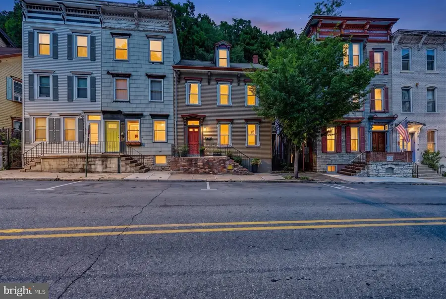 54 W Broadway, Jim Thorpe, PA 18229 - #3