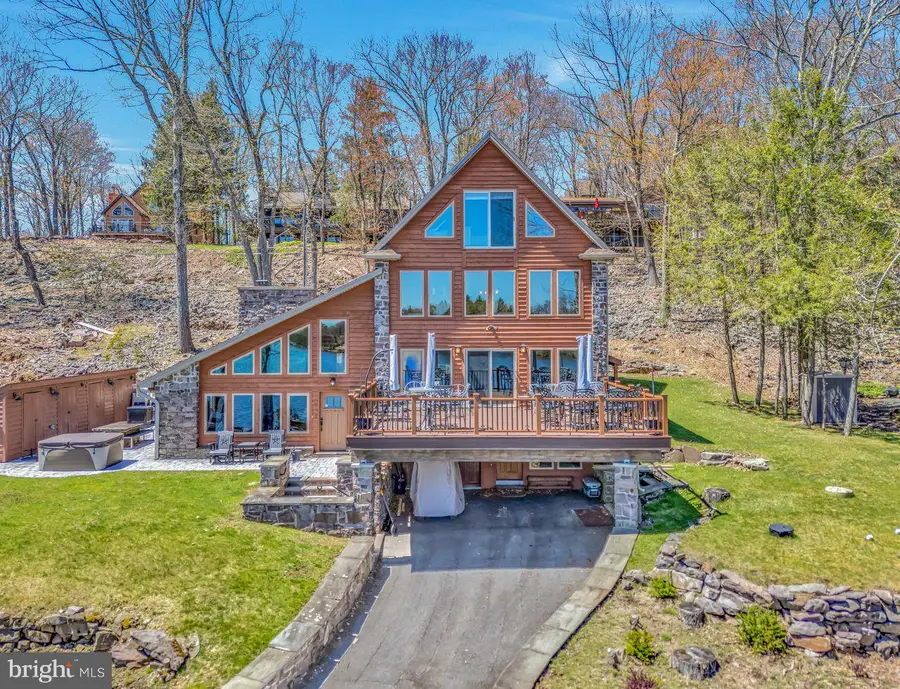 71 Lake Dr, Lake Harmony, PA 18624 - #2