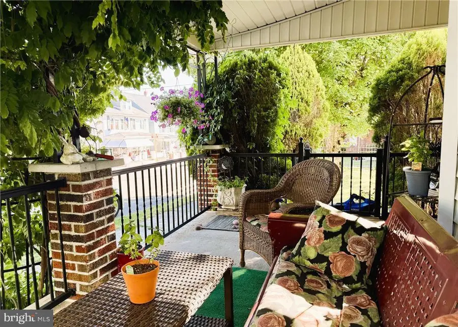 306 E White St, Summit Hill, PA 18250 - #3