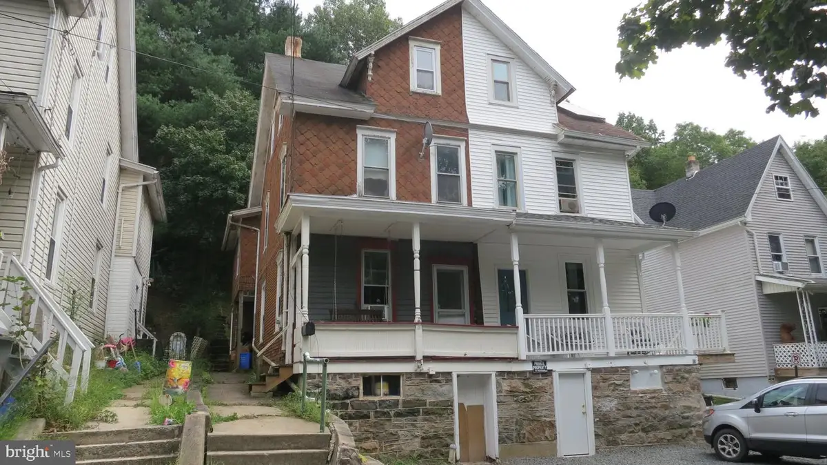 112 Silk St, Jim Thorpe, PA 18229 - #1