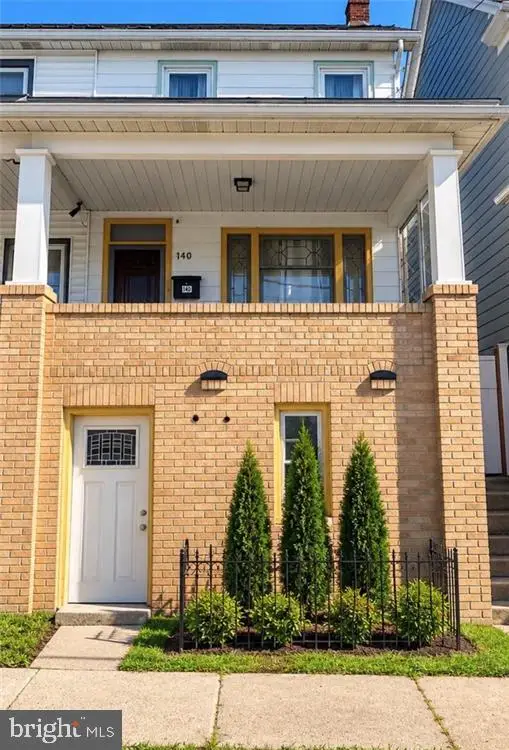140 W Abbott St, LANSFORD, PA 18232