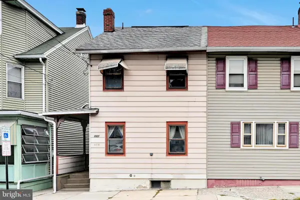 247 E Bertsch St, LANSFORD, PA 18232