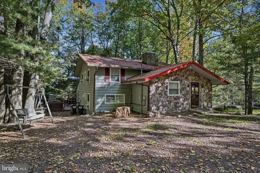 50 Split Rock Rd, Lake Harmony, PA 18624 - #3