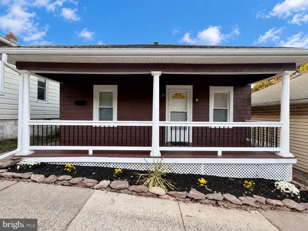 255 Avenue B St, PALMERTON, PA 18071