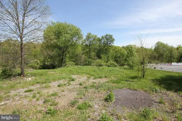 1237 1/2 & 1239 S Brady St, DU BOIS, PA 15801