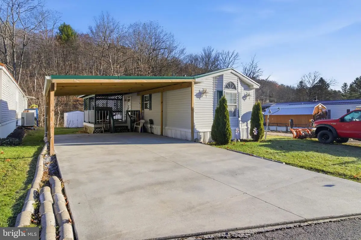 1109 Willow Dr, Clearfield, PA 16830 - Image #1