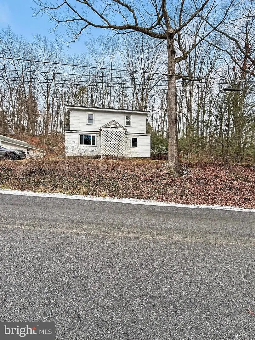 160 Naulton Rd, Curwensville, PA 16833 - Image #2