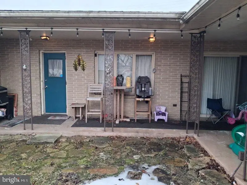 520 Swoope St, Brisbin, PA 16620 - #2