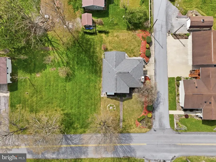 684 Powell St, Hawk Run, PA 16840 - #2