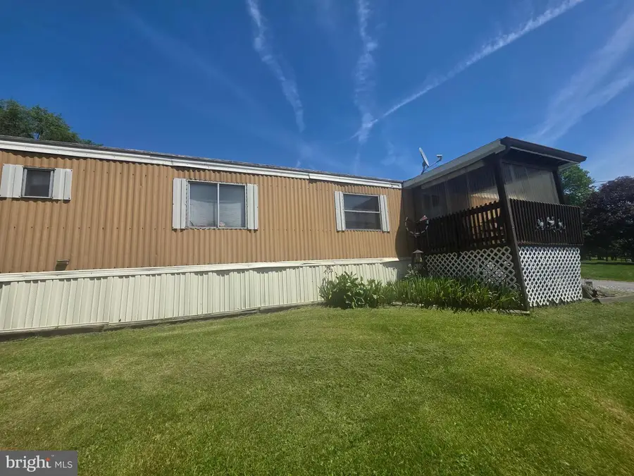 218 Princess St, Brisbin, PA 16620 - #2