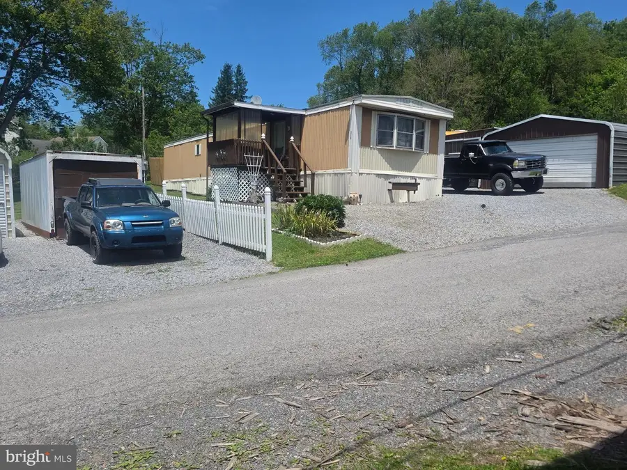 218 Princess St, Brisbin, PA 16620 - #3