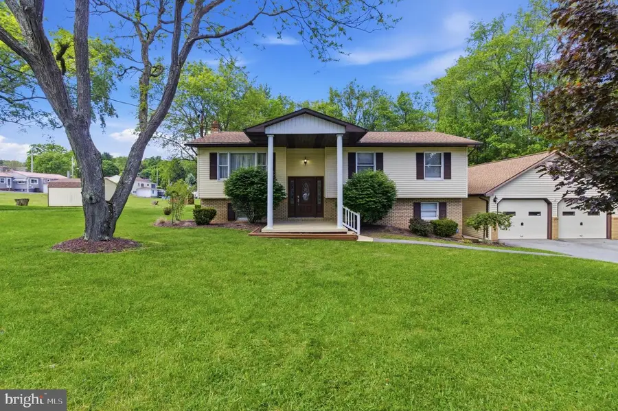 412 Sue St, Houtzdale, PA 16651 - #3