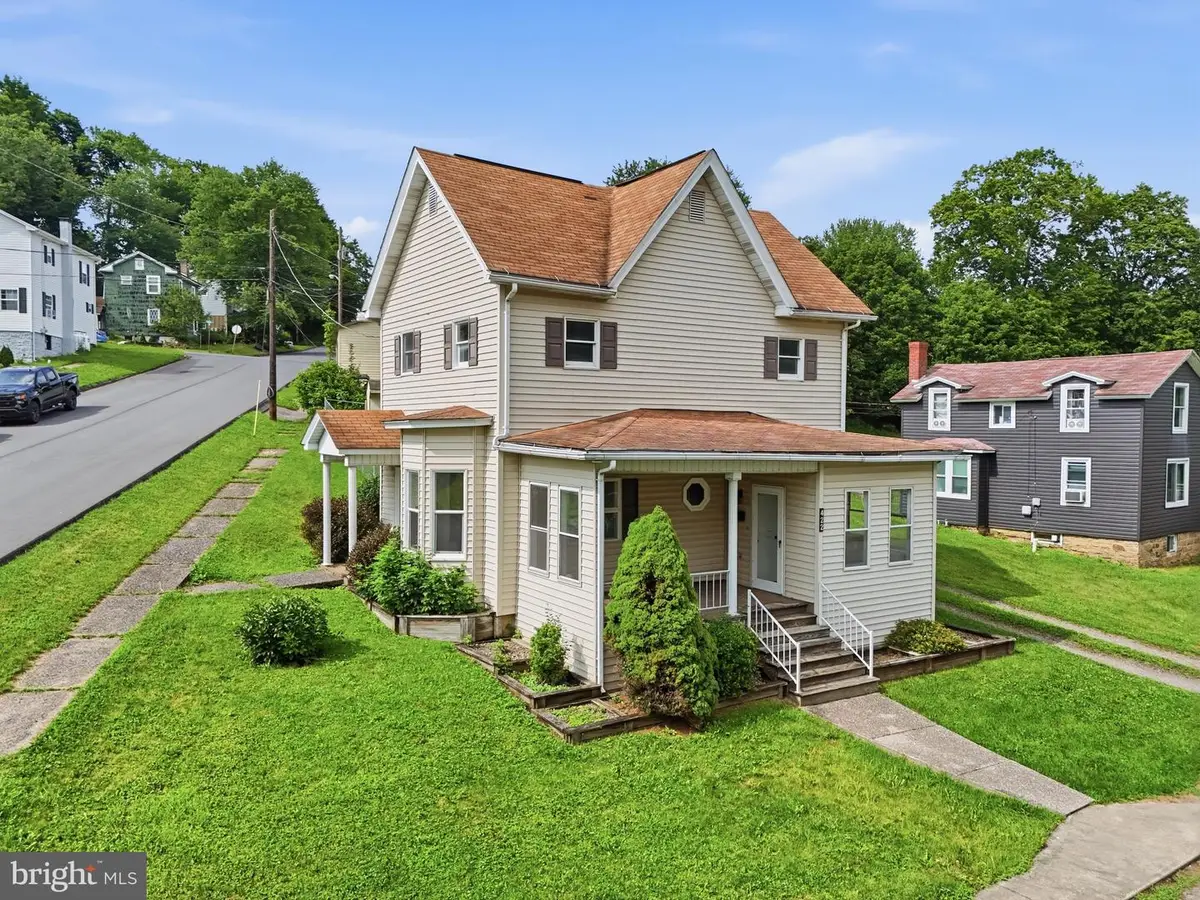 422 Hannah St, Houtzdale, PA 16651 - #1