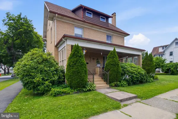 302 Nichols St, CLEARFIELD, PA 16830