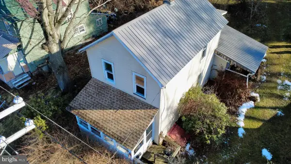 1356 Main St, WINBURNE, PA 16879