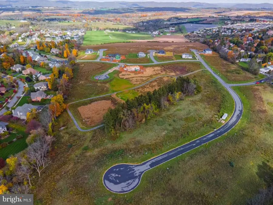 423 Farmhill Dr, State College, PA 16801 - Image #2