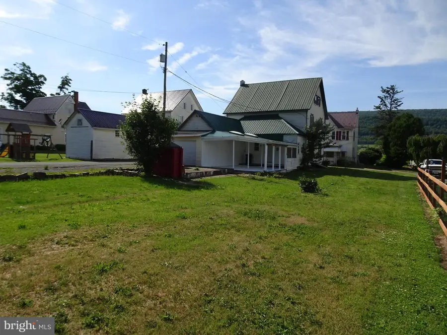 114 W Main St, Rebersburg, PA 16872 - Image #2