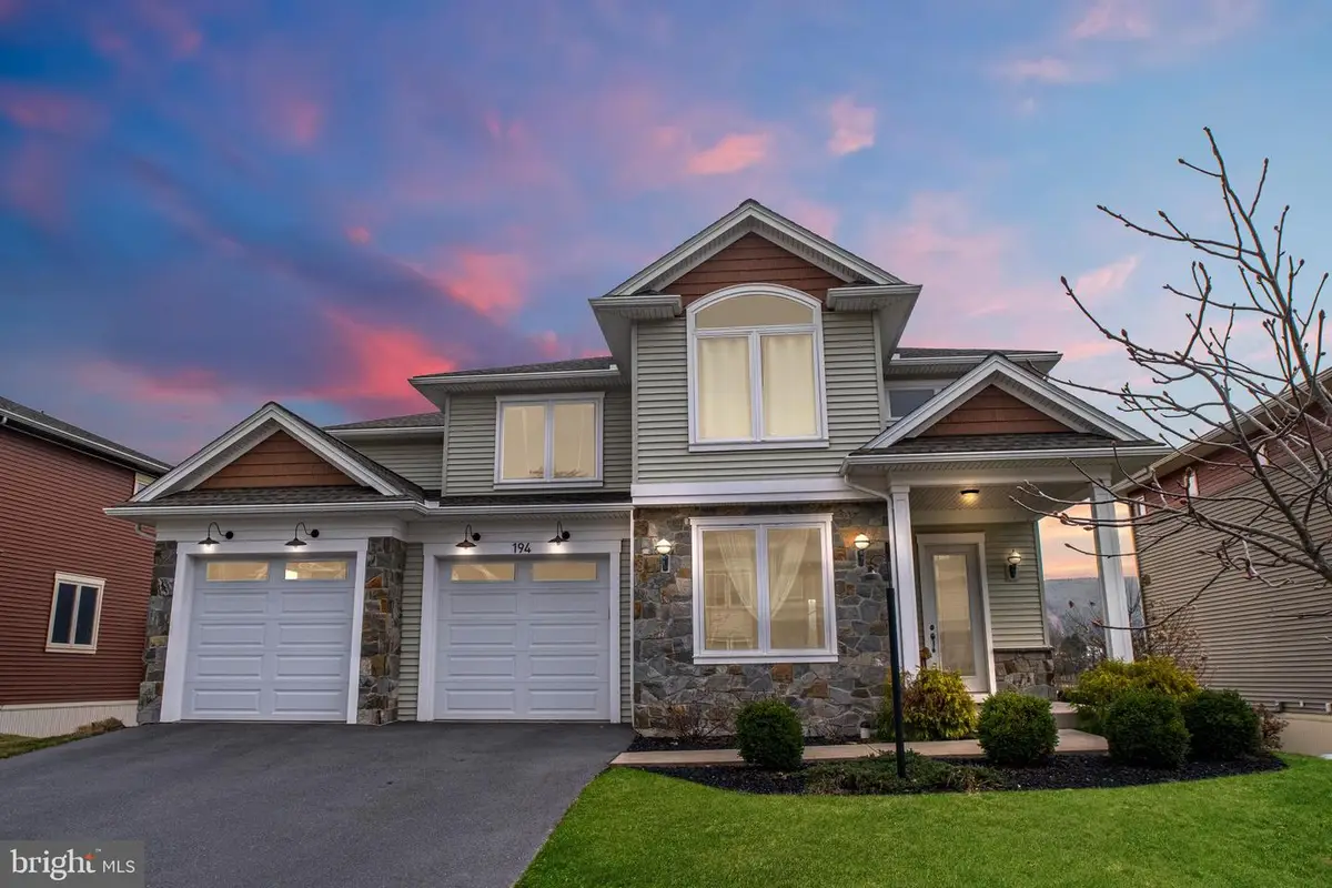 194 Derek Dr, Boalsburg, PA 16827 - Image #1