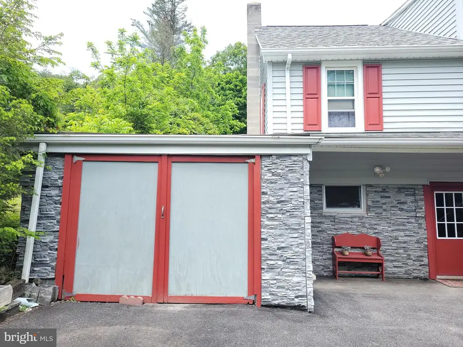 1221 Valley View Rd, Bellefonte, PA 16823 - Image #2