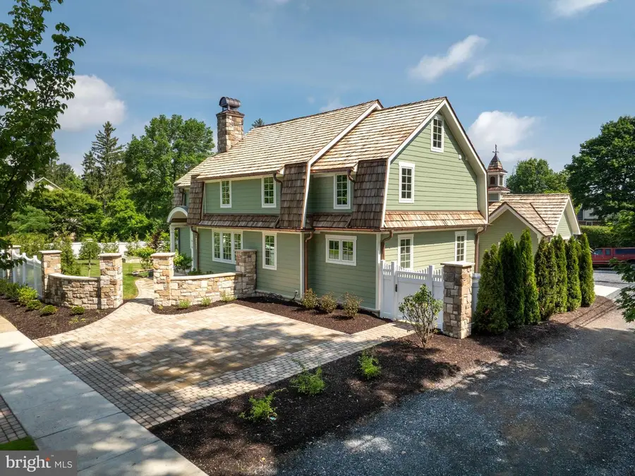 619 Mckee St, State College, PA 16803 - Image #3