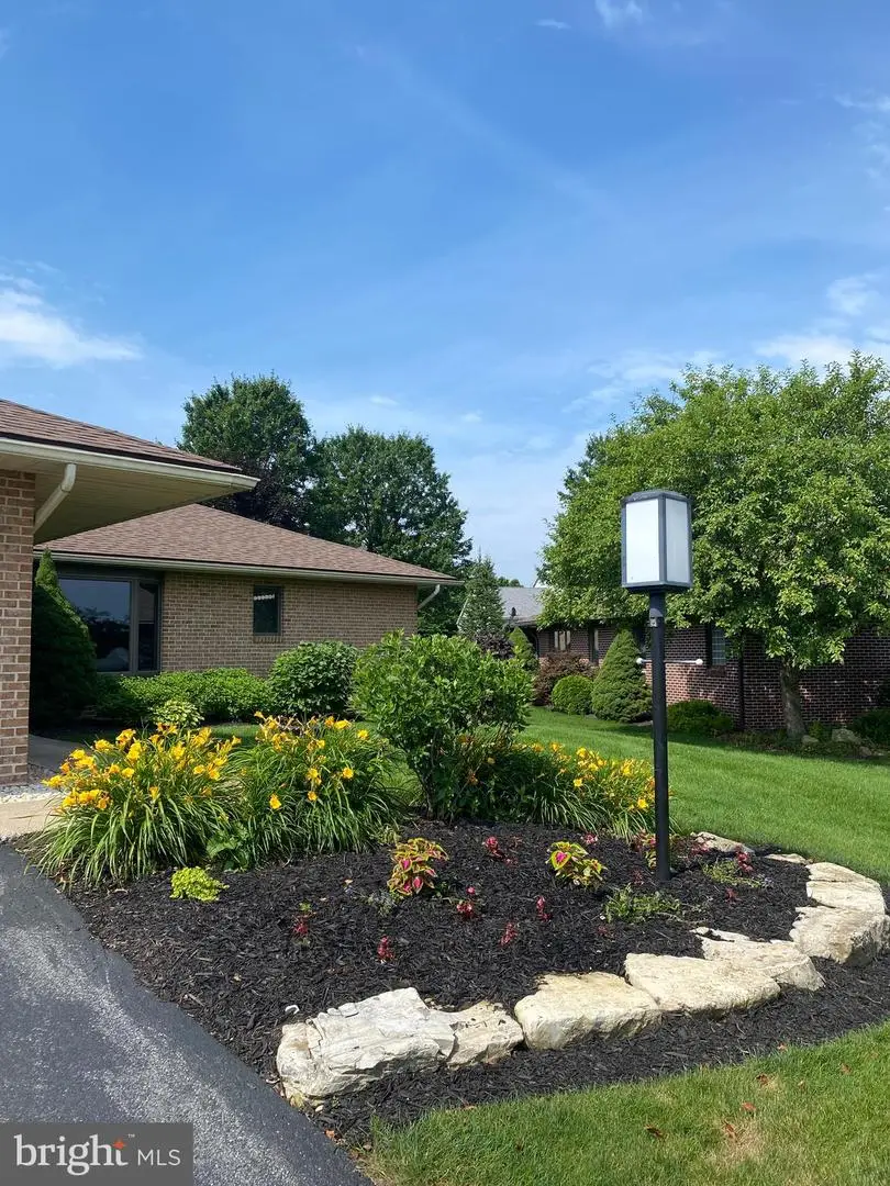 216 Horizon Dr, State College, PA 16801 - Image #2