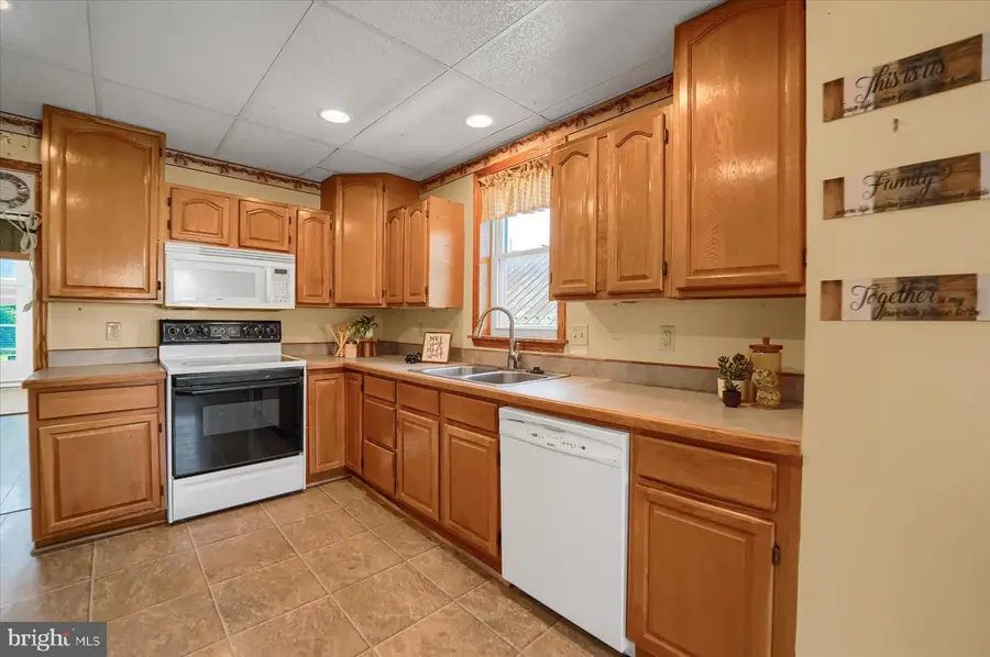 156 E Main St, Rebersburg, PA 16872 - Image #3